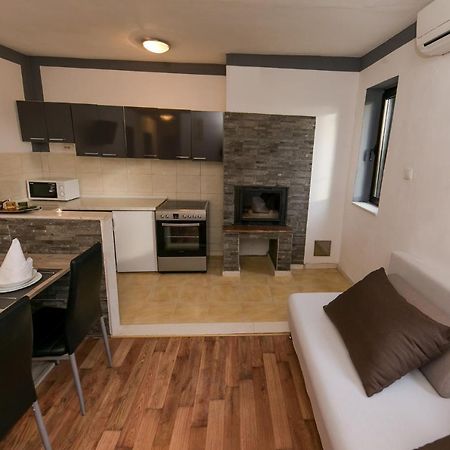 Apartments Vukman Trogir Extérieur photo