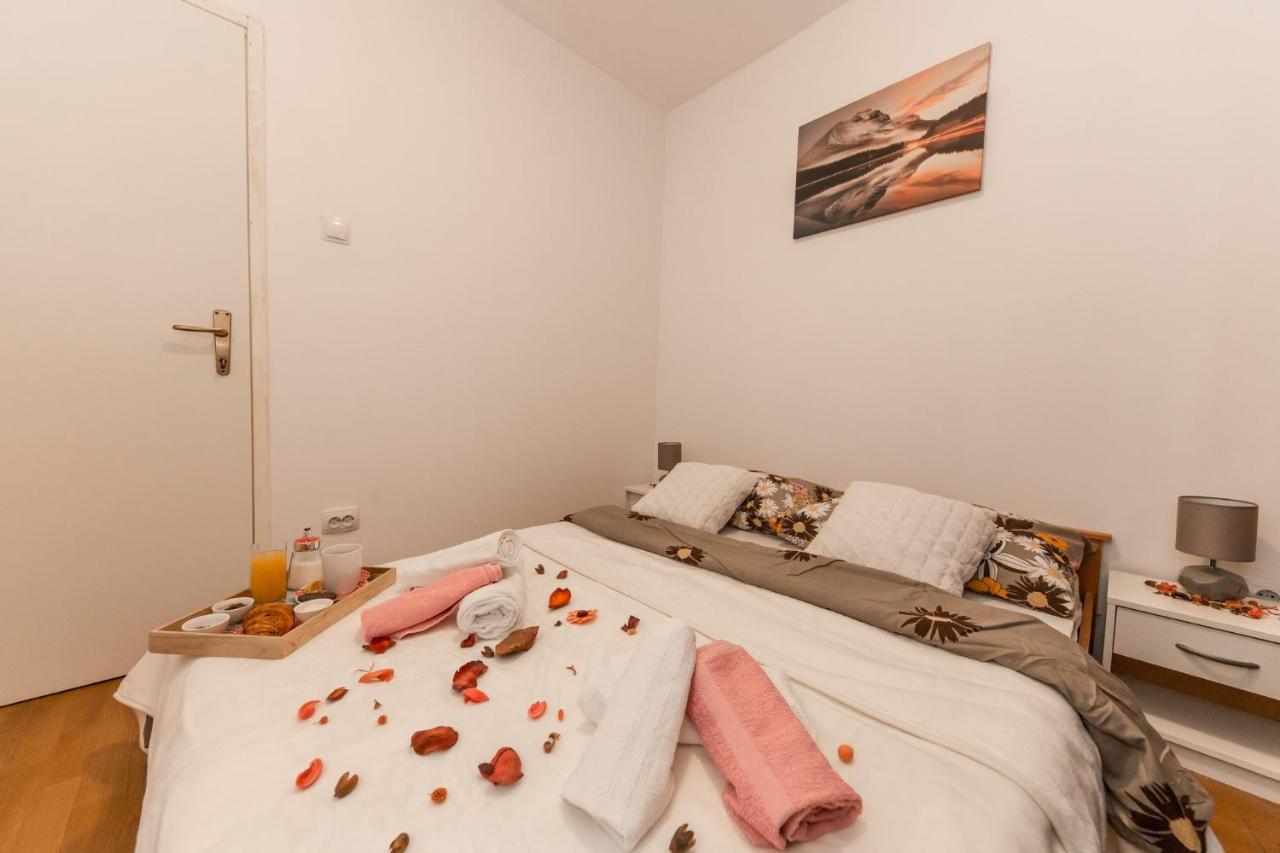 Apartments Vukman Trogir Extérieur photo