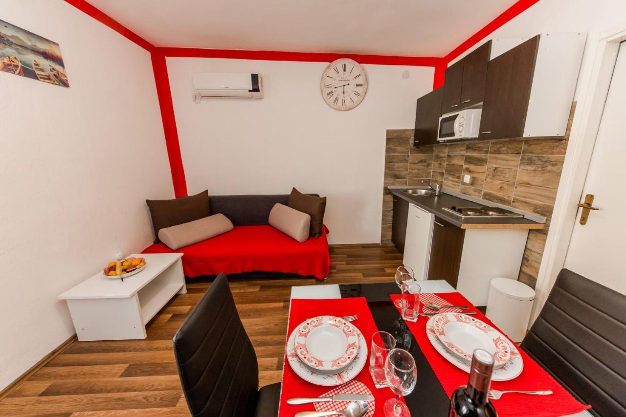 Apartments Vukman Trogir Extérieur photo