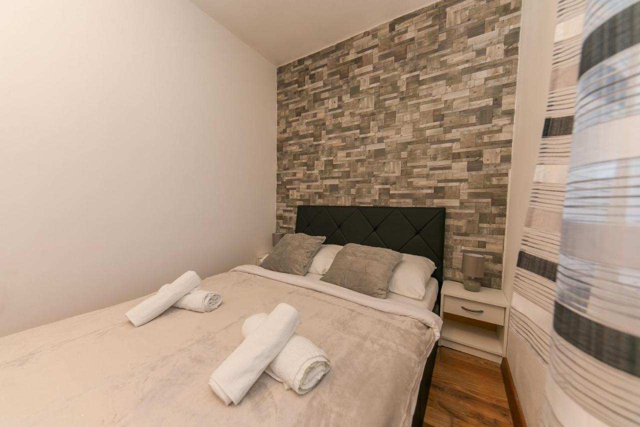 Apartments Vukman Trogir Extérieur photo